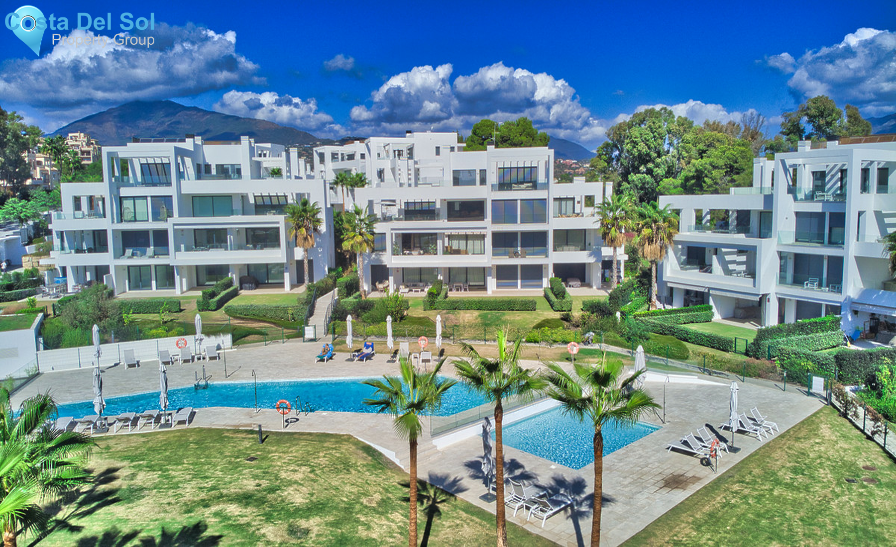 Middle Floor Apartment in Benahavís-1318958