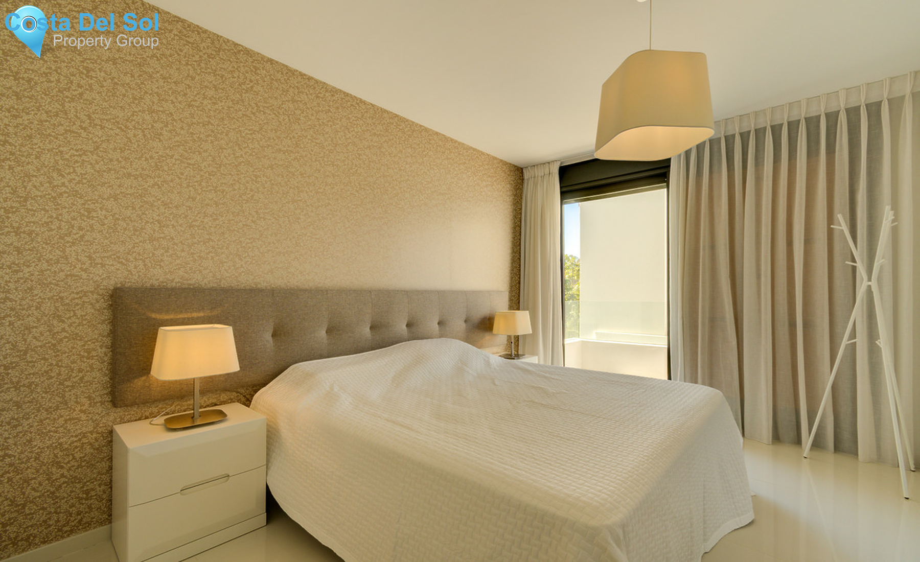 Middle Floor Apartment in Benahavís-1318961