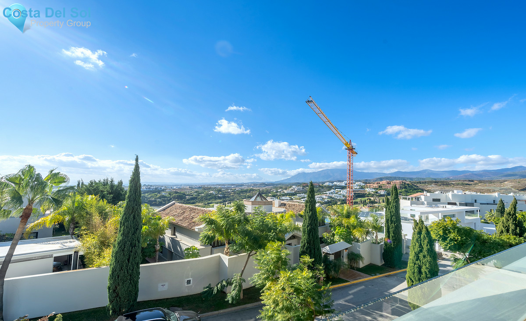 Middle Floor Apartment in Benahavís-1325710