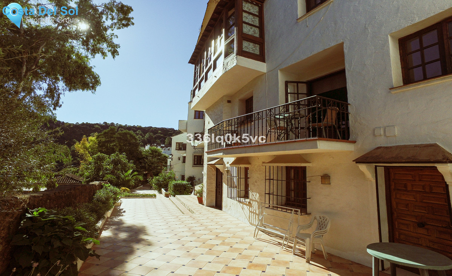 Middle Floor Apartment in Benahavís-1331295