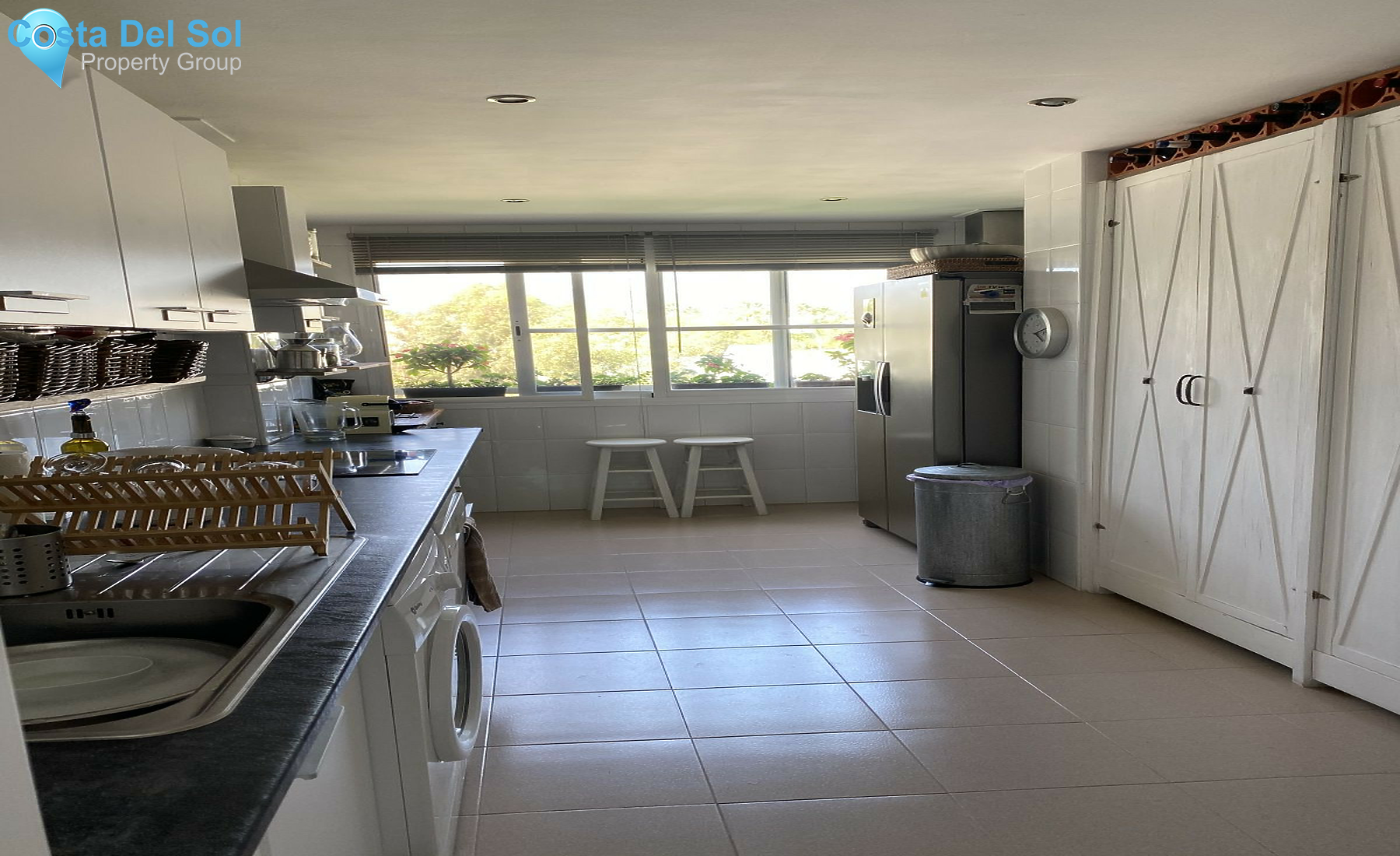 Middle Floor Apartment in Benahavís-1354747