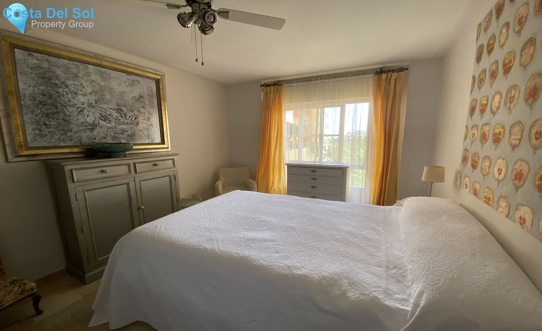 Middle Floor Apartment in Benahavís-1354753