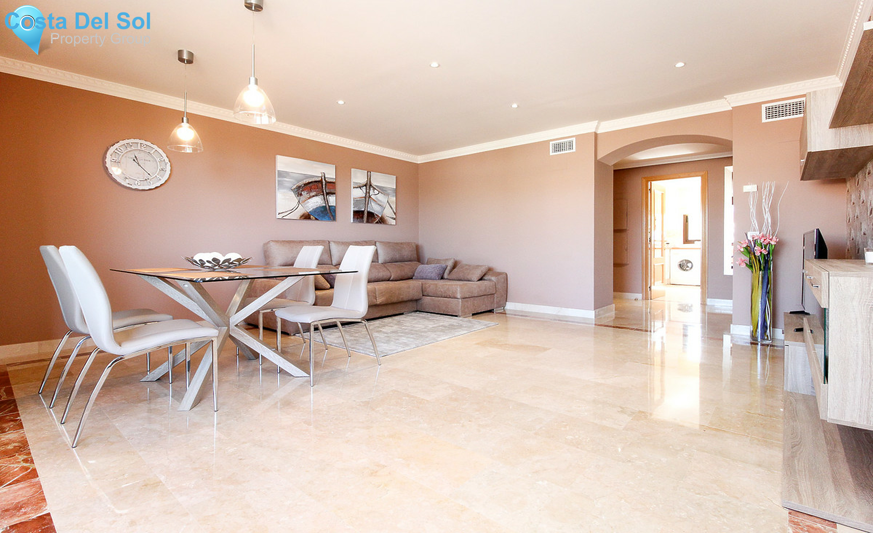 Middle Floor Apartment in Benahavís-1375144