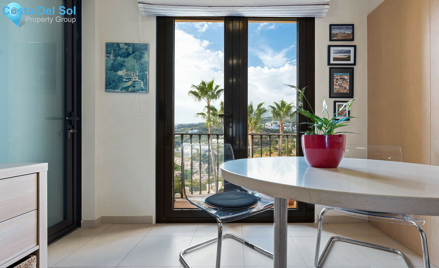 Middle Floor Apartment in Benahavís-1437853