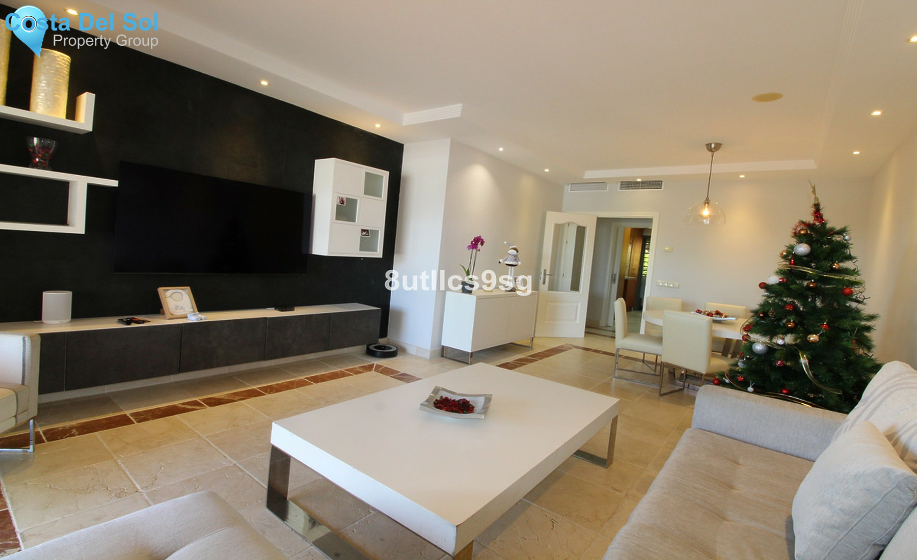 Middle Floor Apartment in Benahavís-1463581