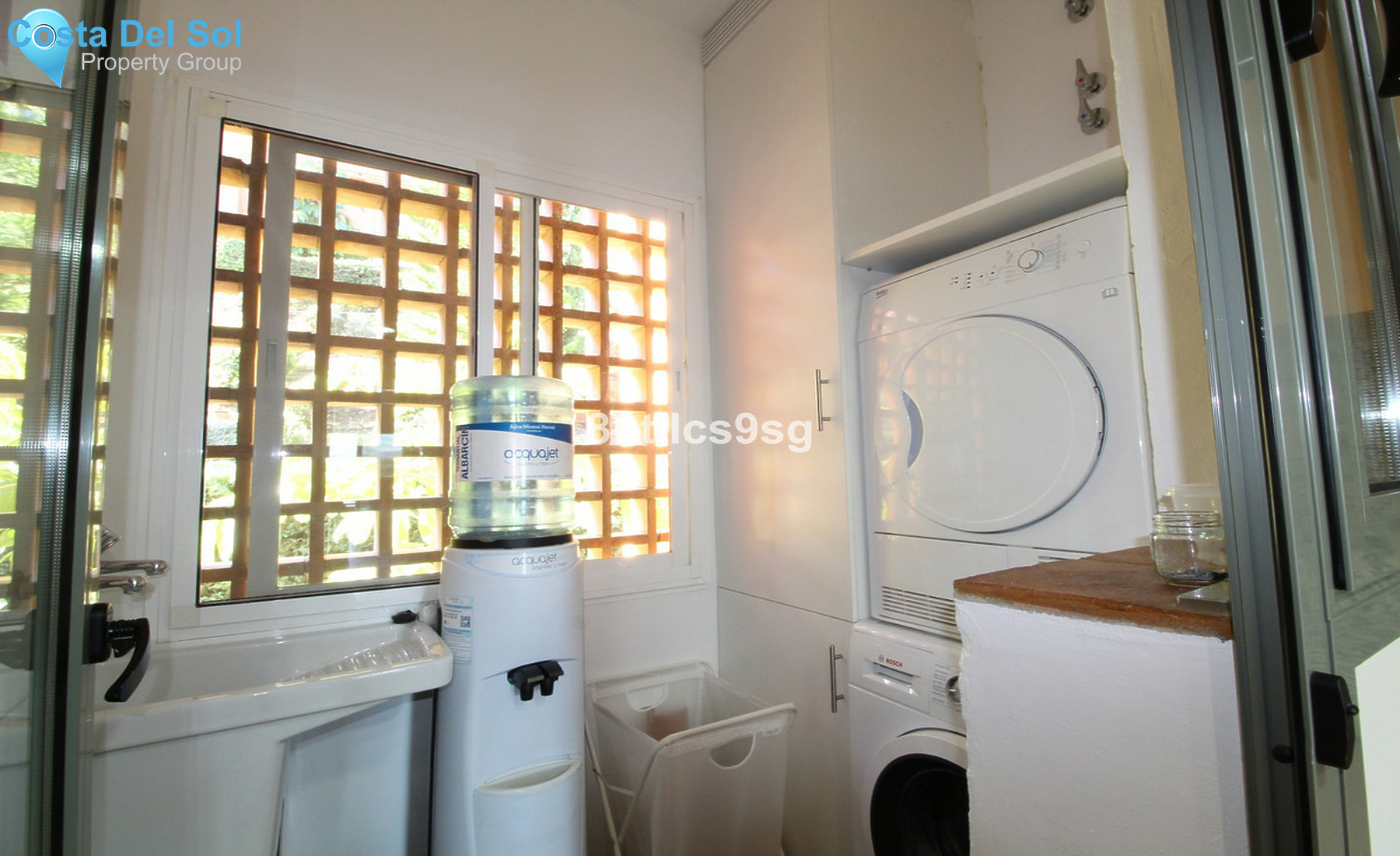 Middle Floor Apartment in Benahavís-1463585