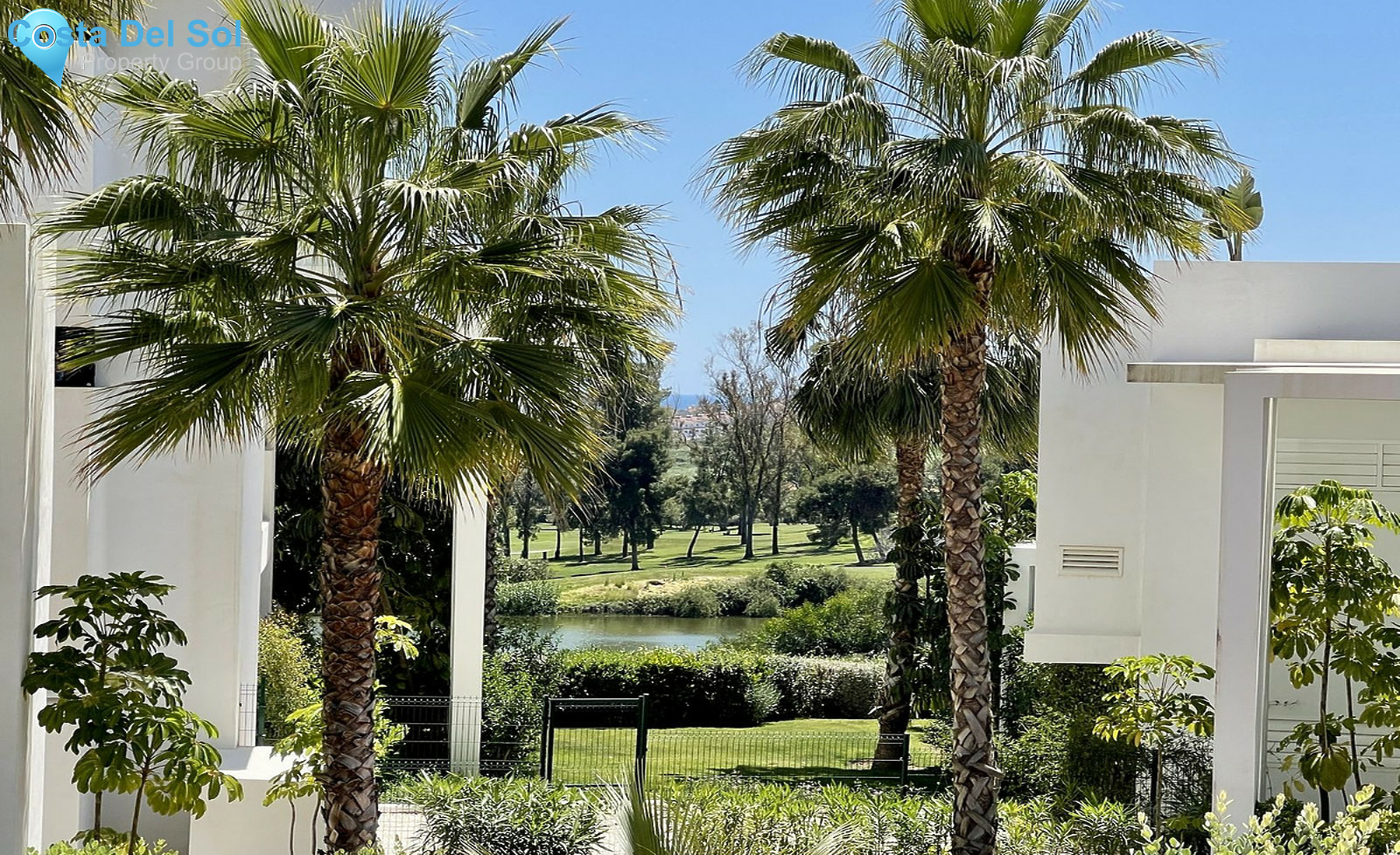 Middle Floor Apartment in Benahavís-1508481
