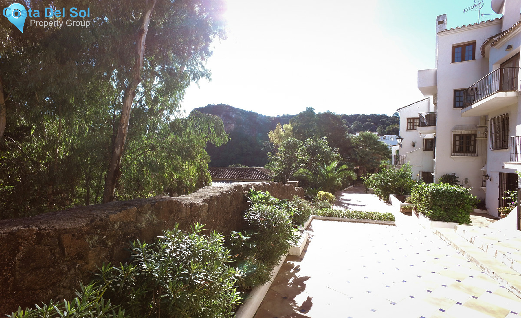 Middle Floor Apartment in Benahavís-709597