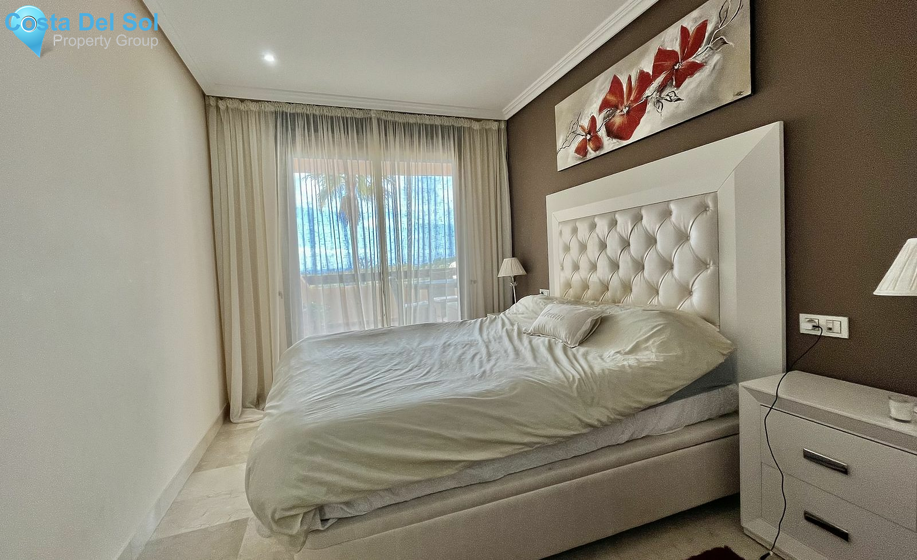 Middle Floor Apartment in Benahavís-1149895