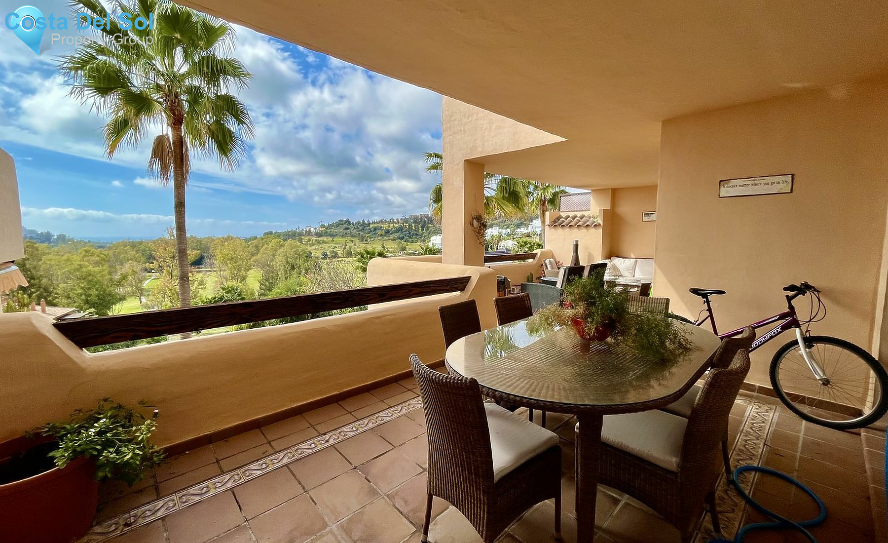 Middle Floor Apartment in Benahavís-1149889
