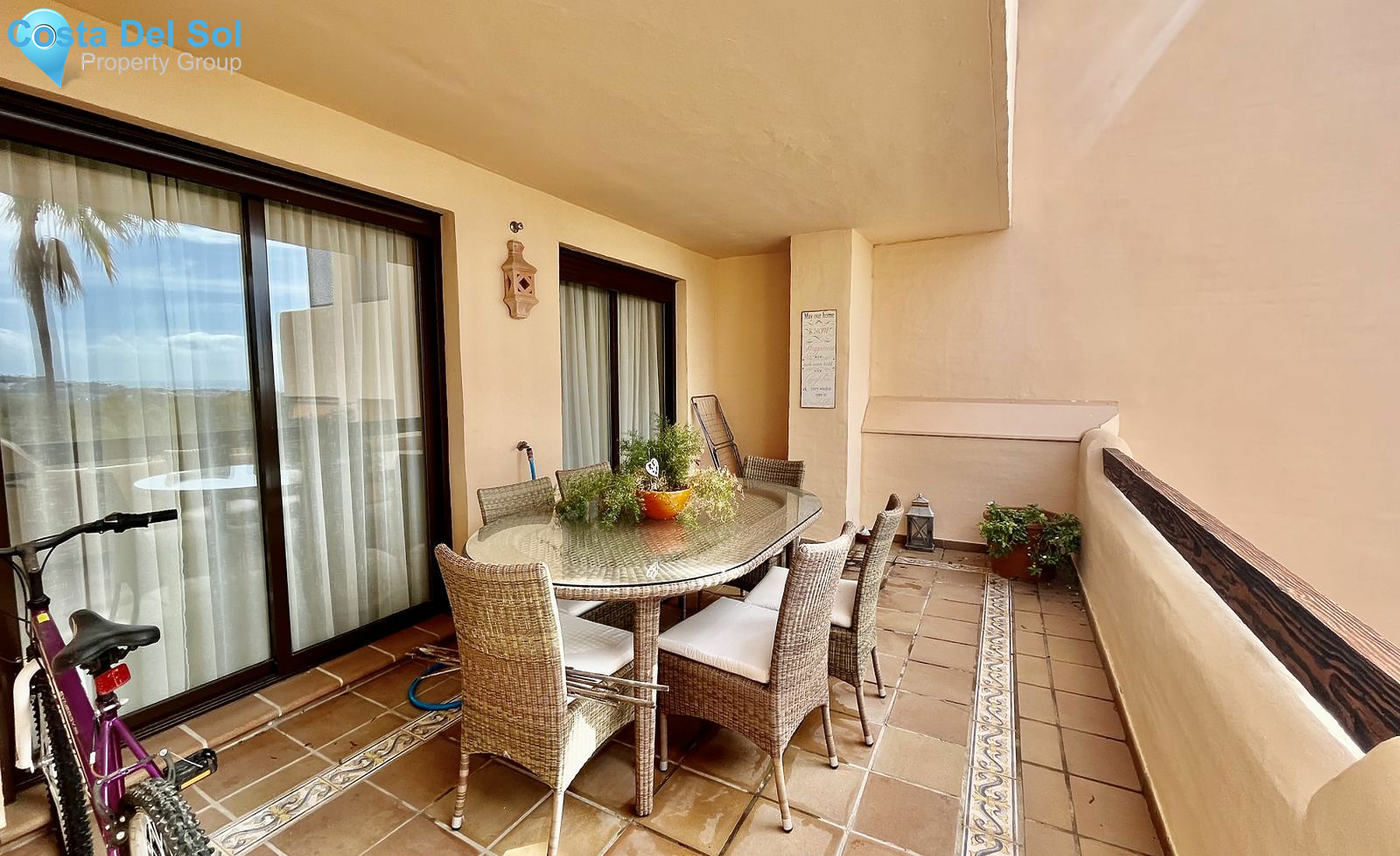 Middle Floor Apartment in Benahavís-1149891