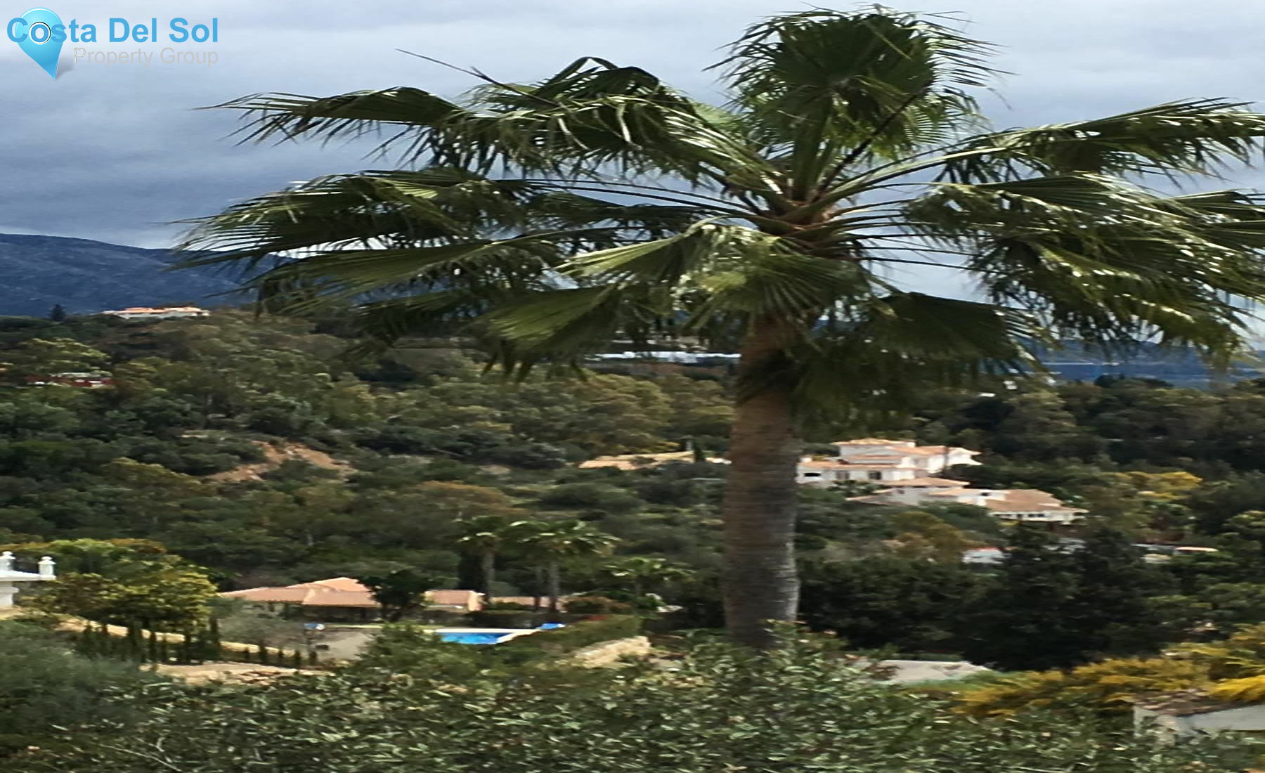 Middle Floor Apartment in Benahavís-1154441