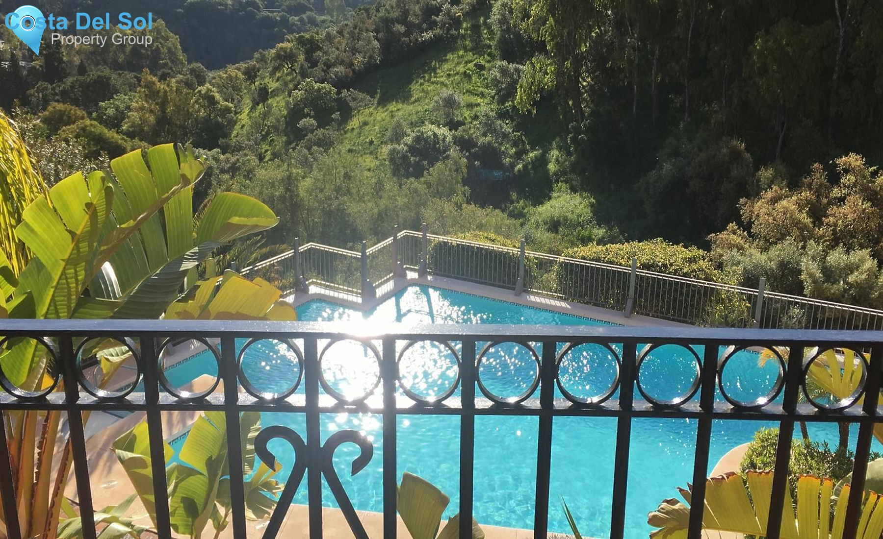 Middle Floor Apartment in Benahavís-1154437