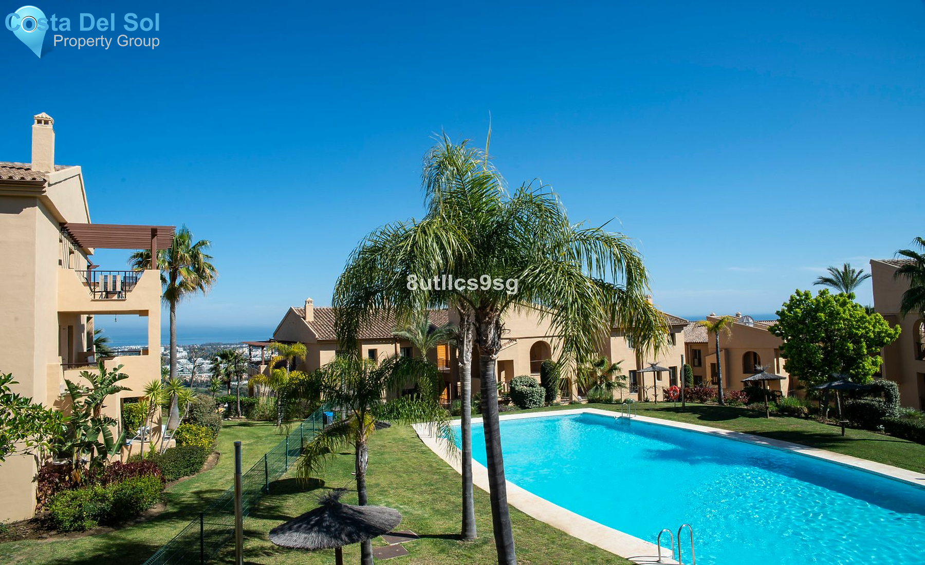 Middle Floor Apartment in Benahavís-1175056