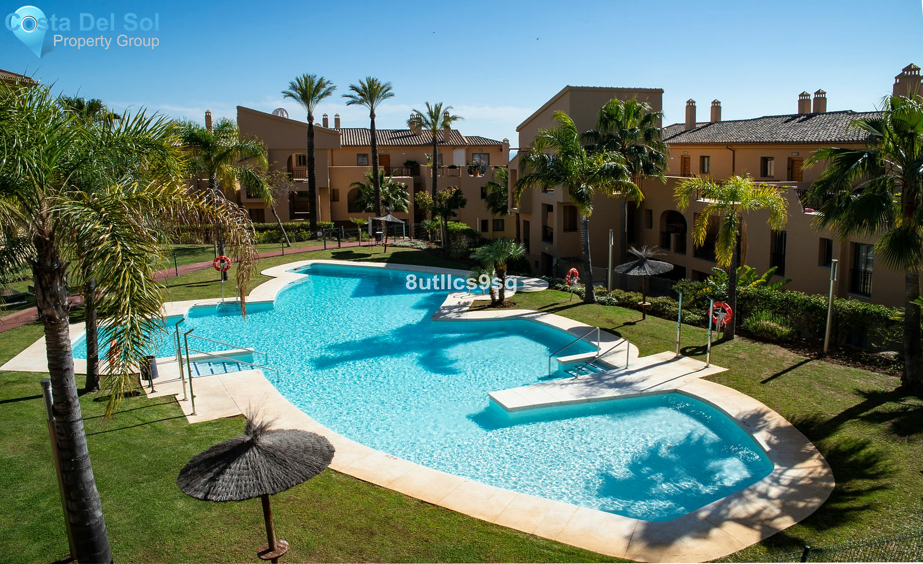 Middle Floor Apartment in Benahavís-1175058