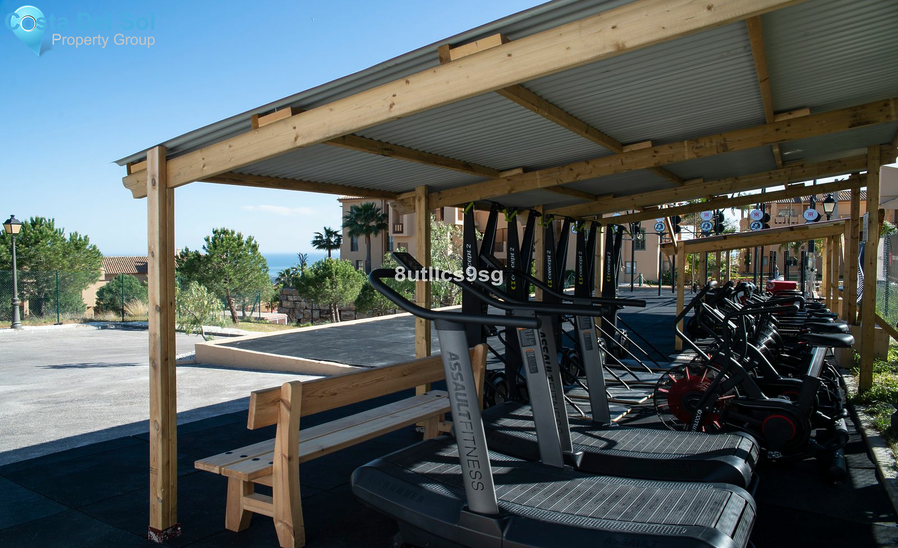 Middle Floor Apartment in Benahavís-1175064