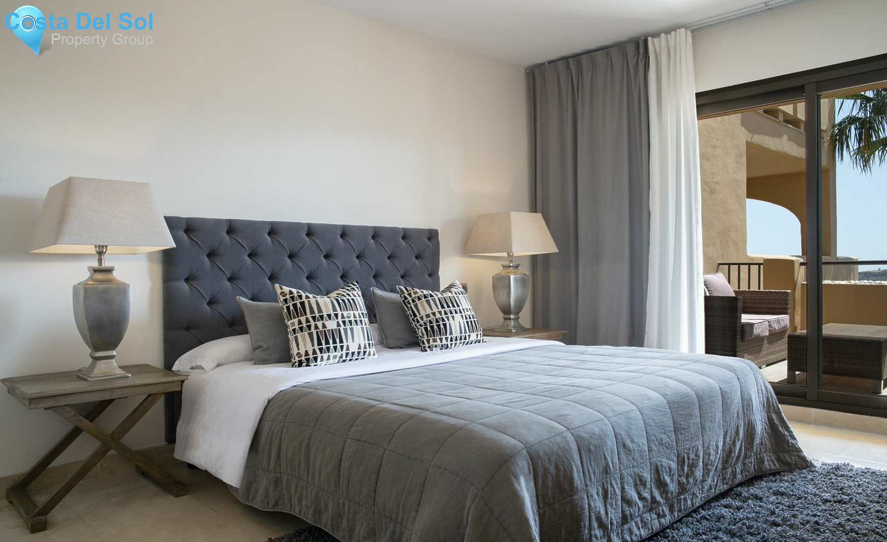 Middle Floor Apartment in Benahavís-1181571
