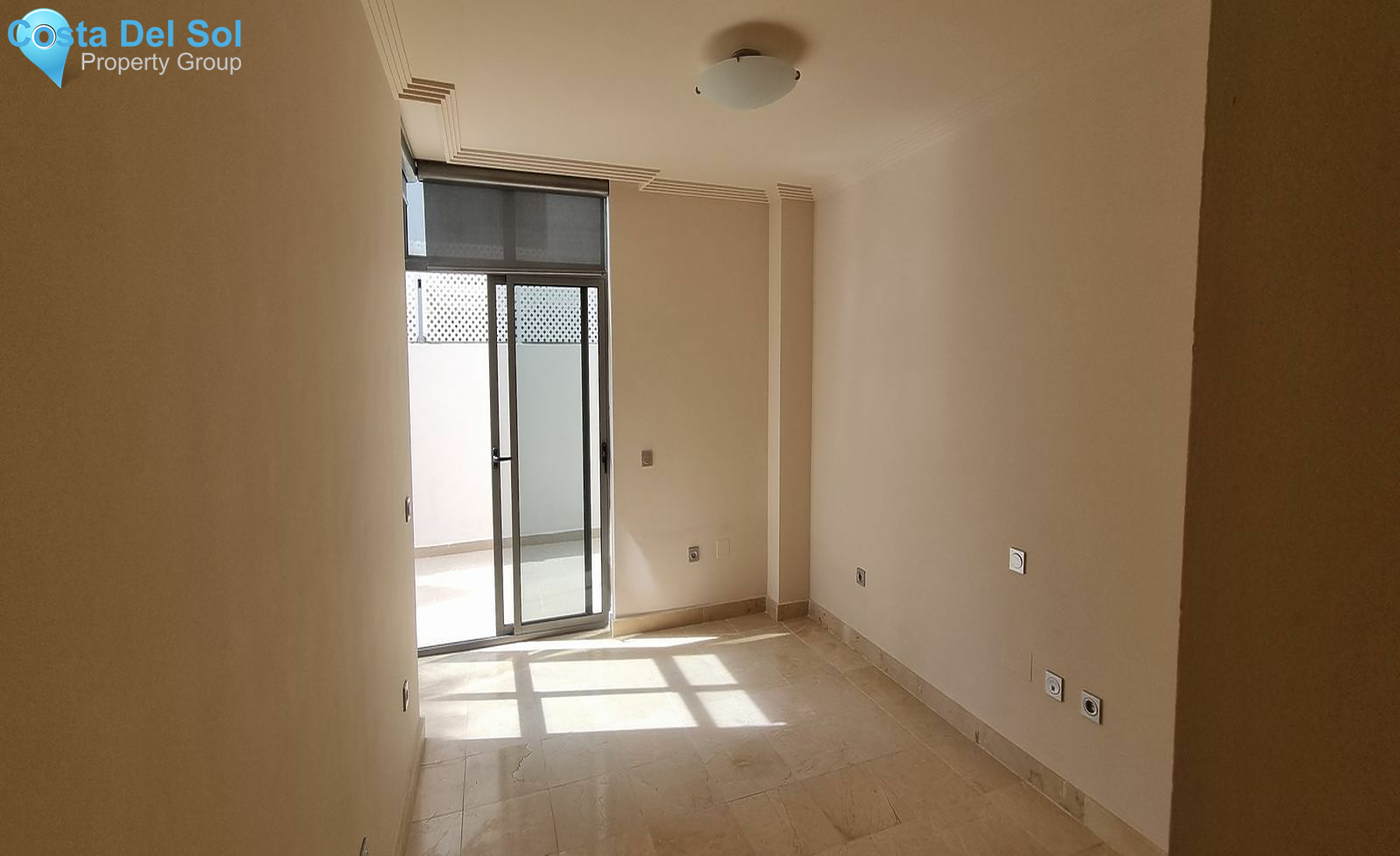 Middle Floor Apartment in Benahavís-1182210