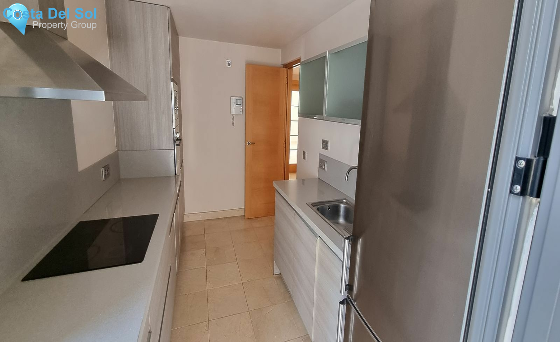 Middle Floor Apartment in Benahavís-1182198