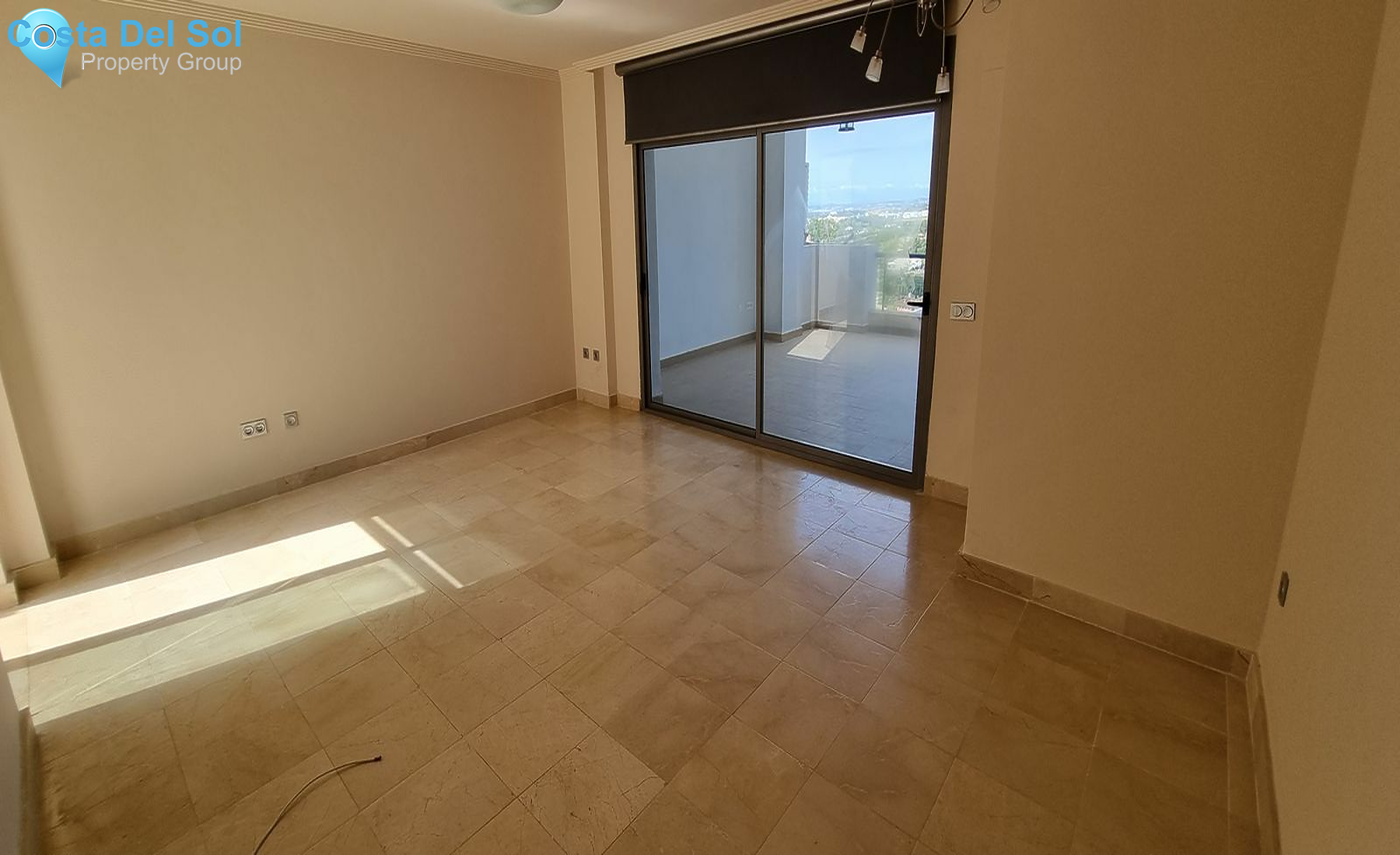 Middle Floor Apartment in Benahavís-1182202