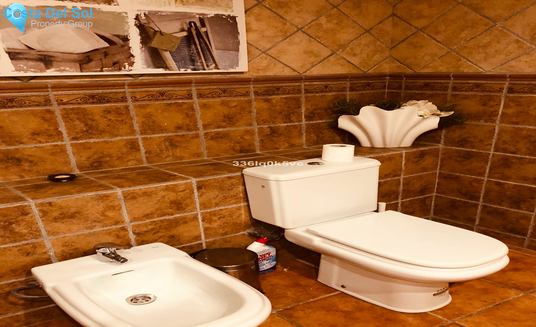 Middle Floor Apartment in Benahavís-1183378