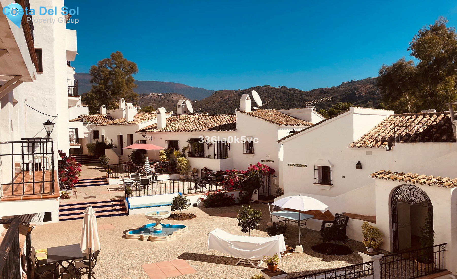Middle Floor Apartment in Benahavís-1183381