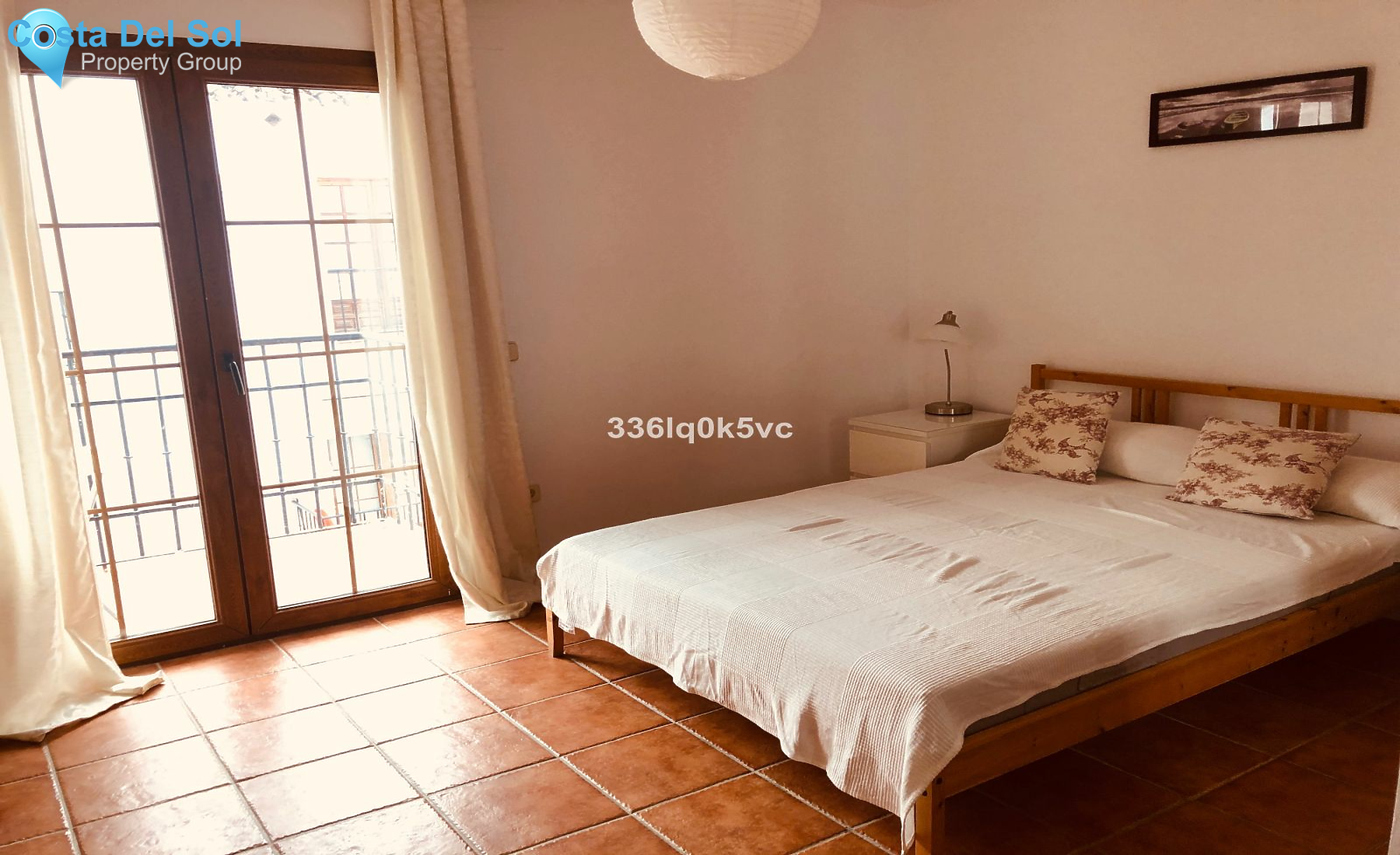 Middle Floor Apartment in Benahavís-1183367
