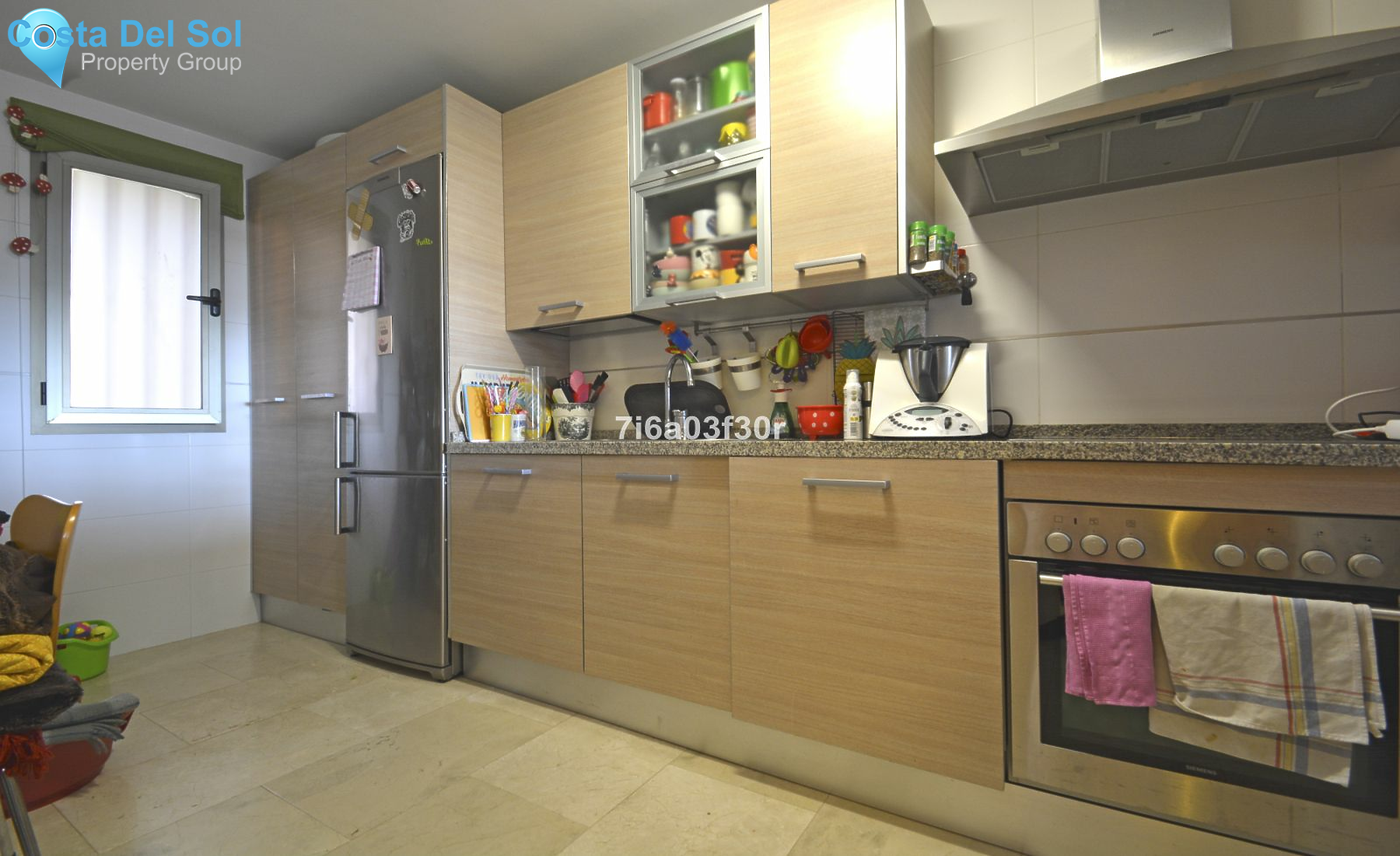 Middle Floor Apartment in Benahavís-1194058