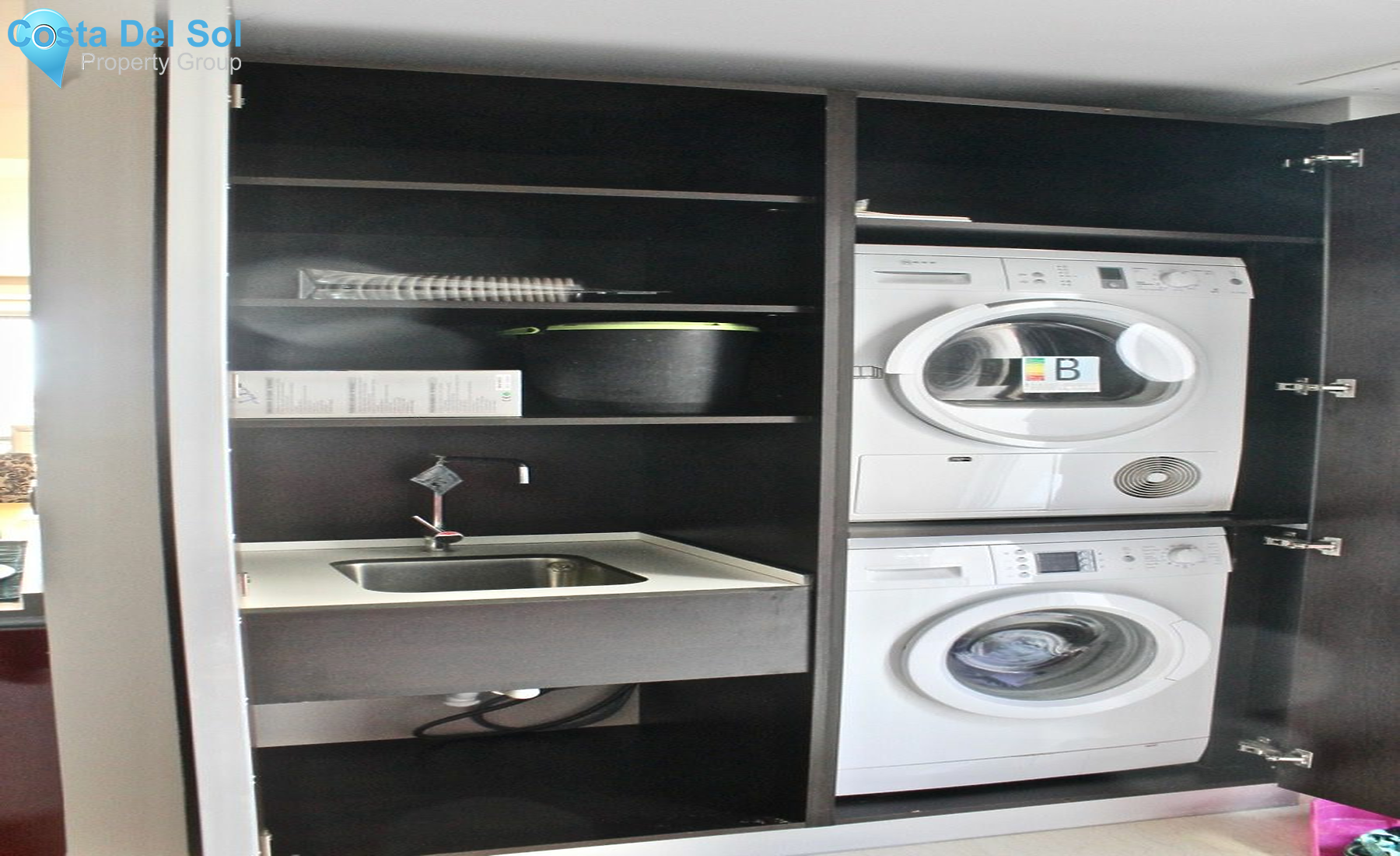 Middle Floor Apartment in Benahavís-1198482