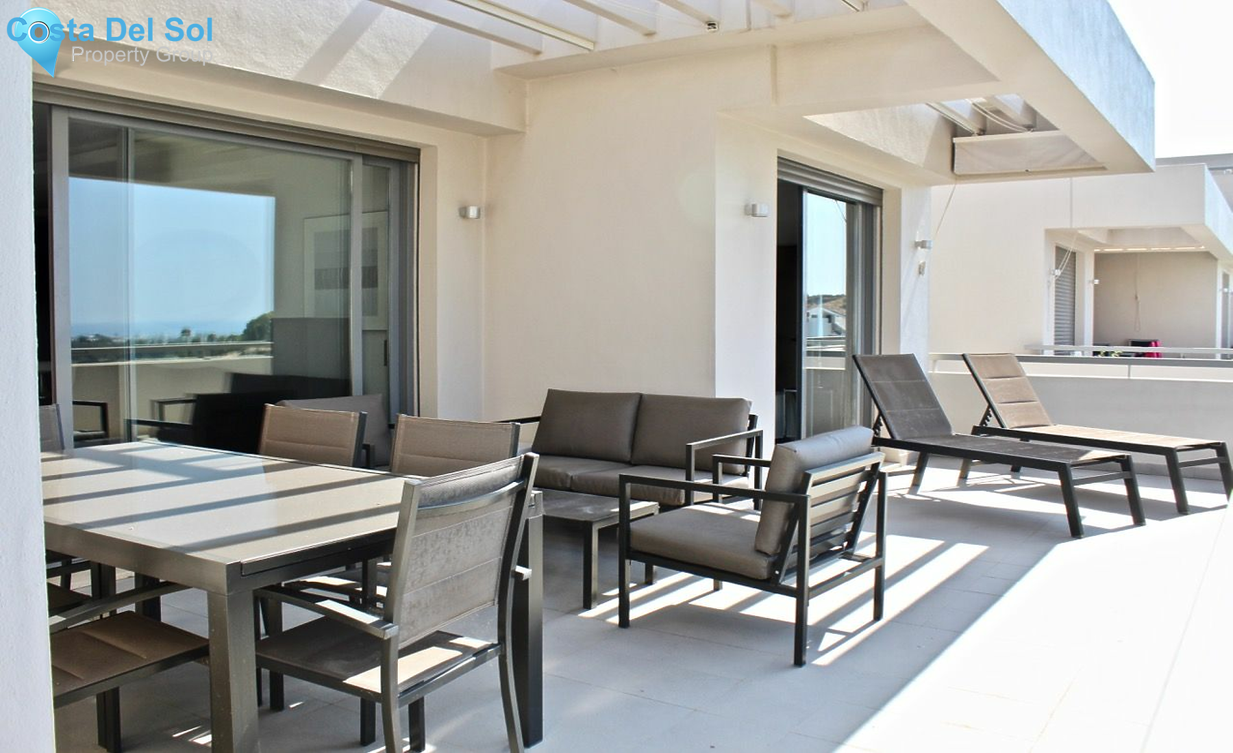 Middle Floor Apartment in Benahavís-1198484