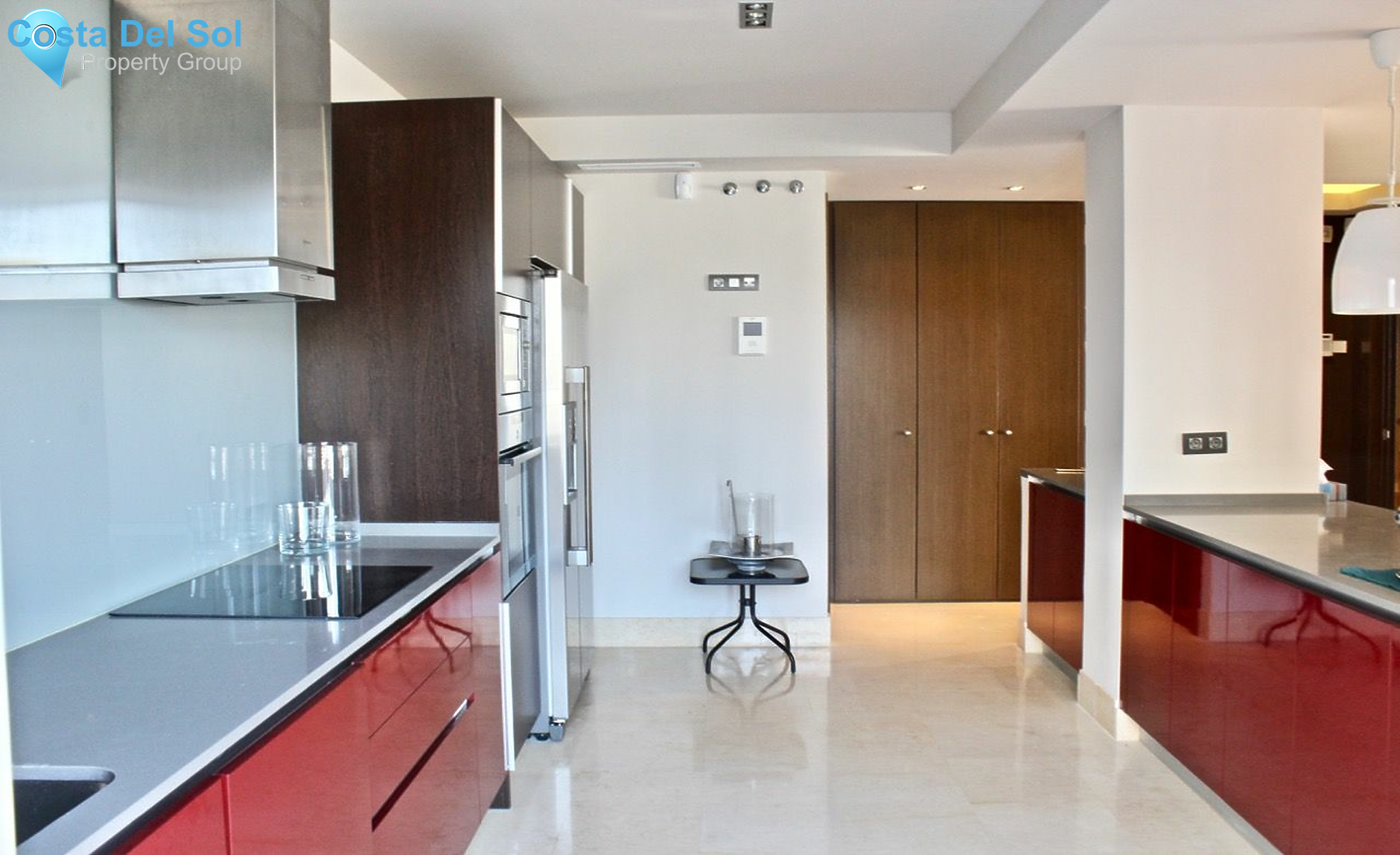 Middle Floor Apartment in Benahavís-1198475