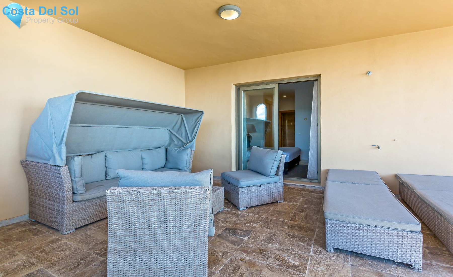 Ground Floor Apartment in Benahavís-1208853