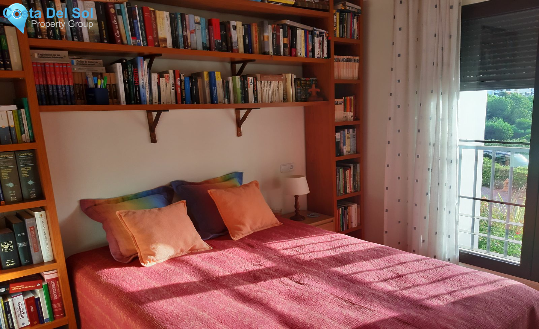 Middle Floor Apartment in Benahavís-1394446