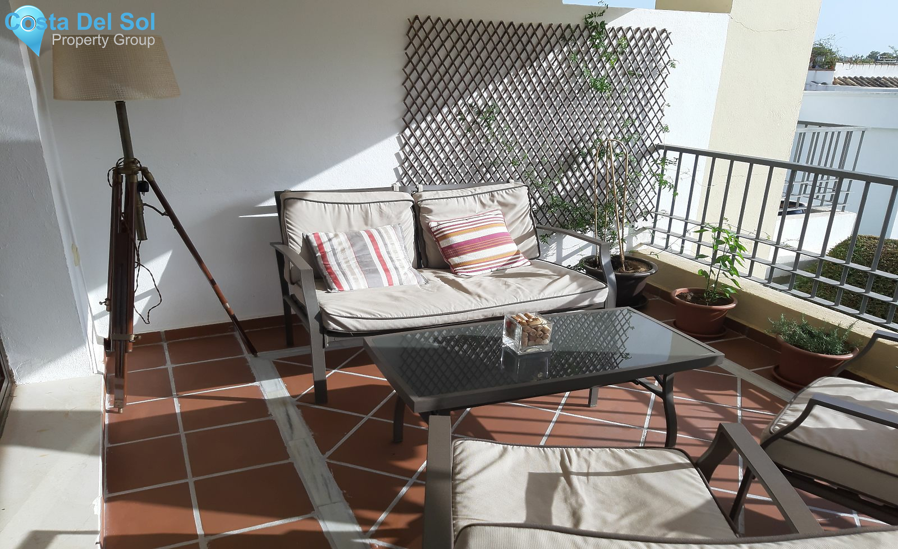 Middle Floor Apartment in Benahavís-1394448