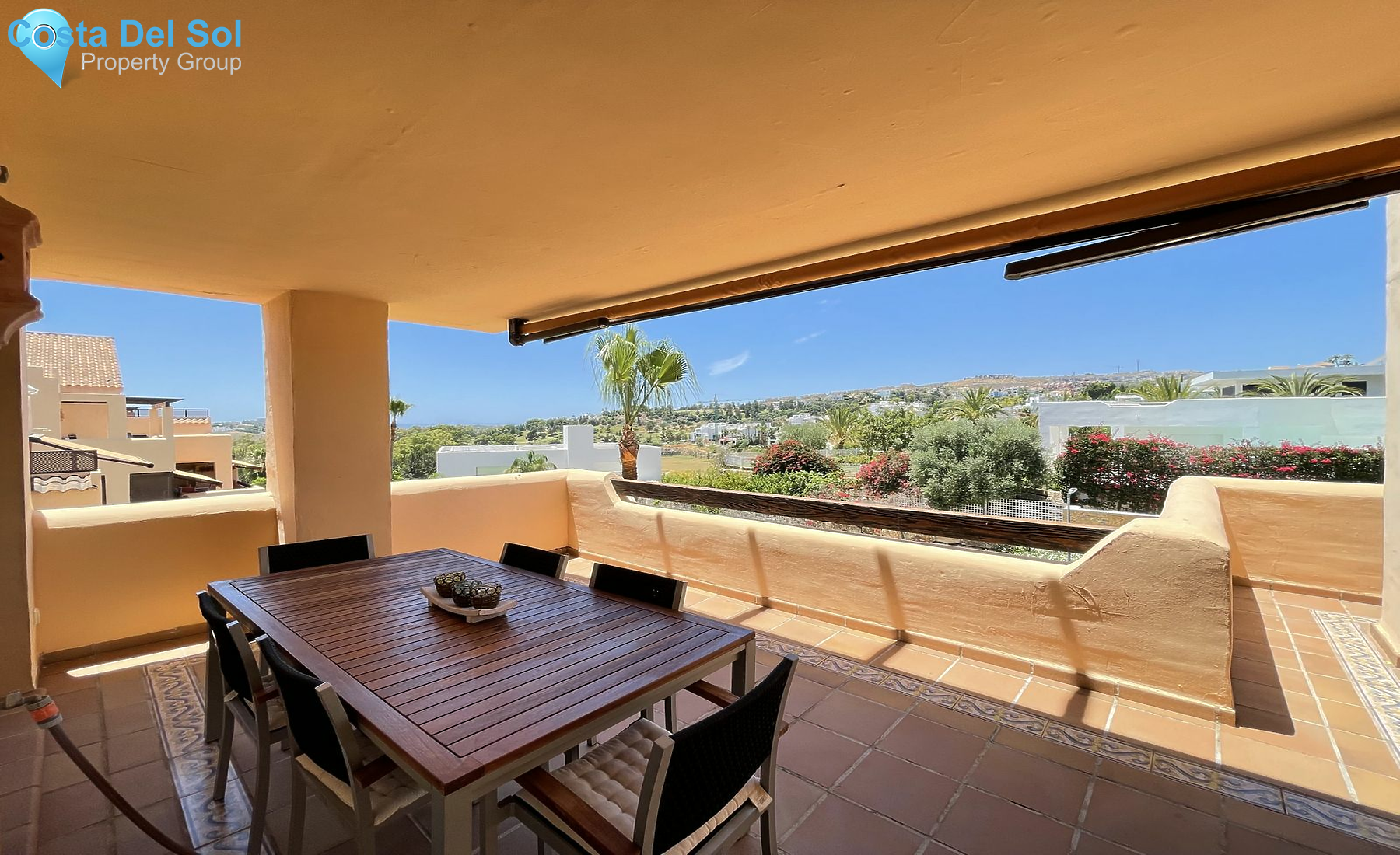 Middle Floor Apartment in Benahavís-1419243