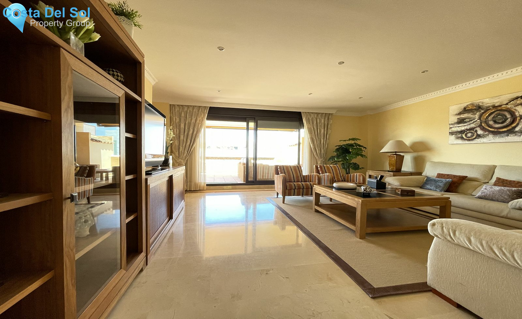 Middle Floor Apartment in Benahavís-1419253