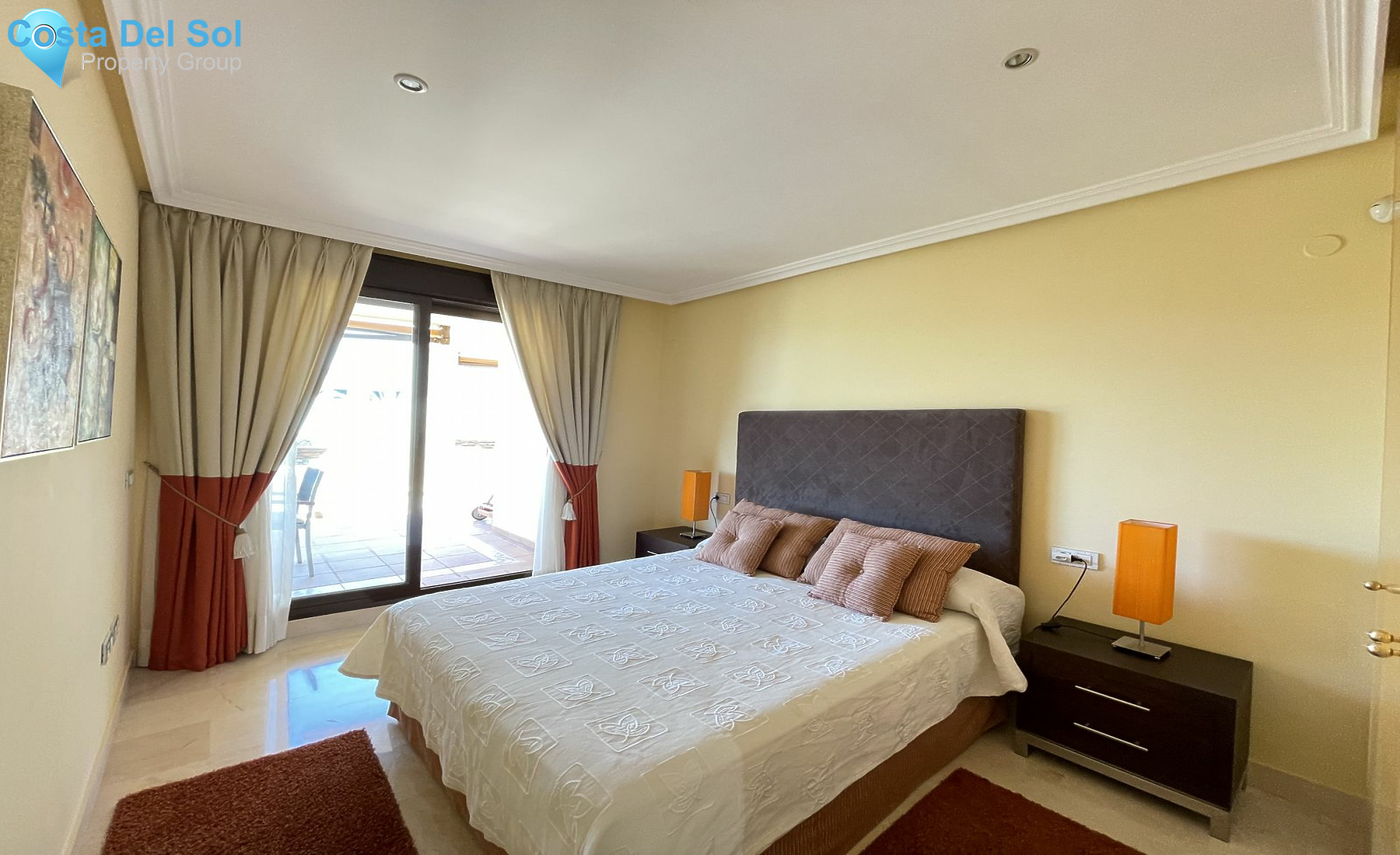 Middle Floor Apartment in Benahavís-1419240