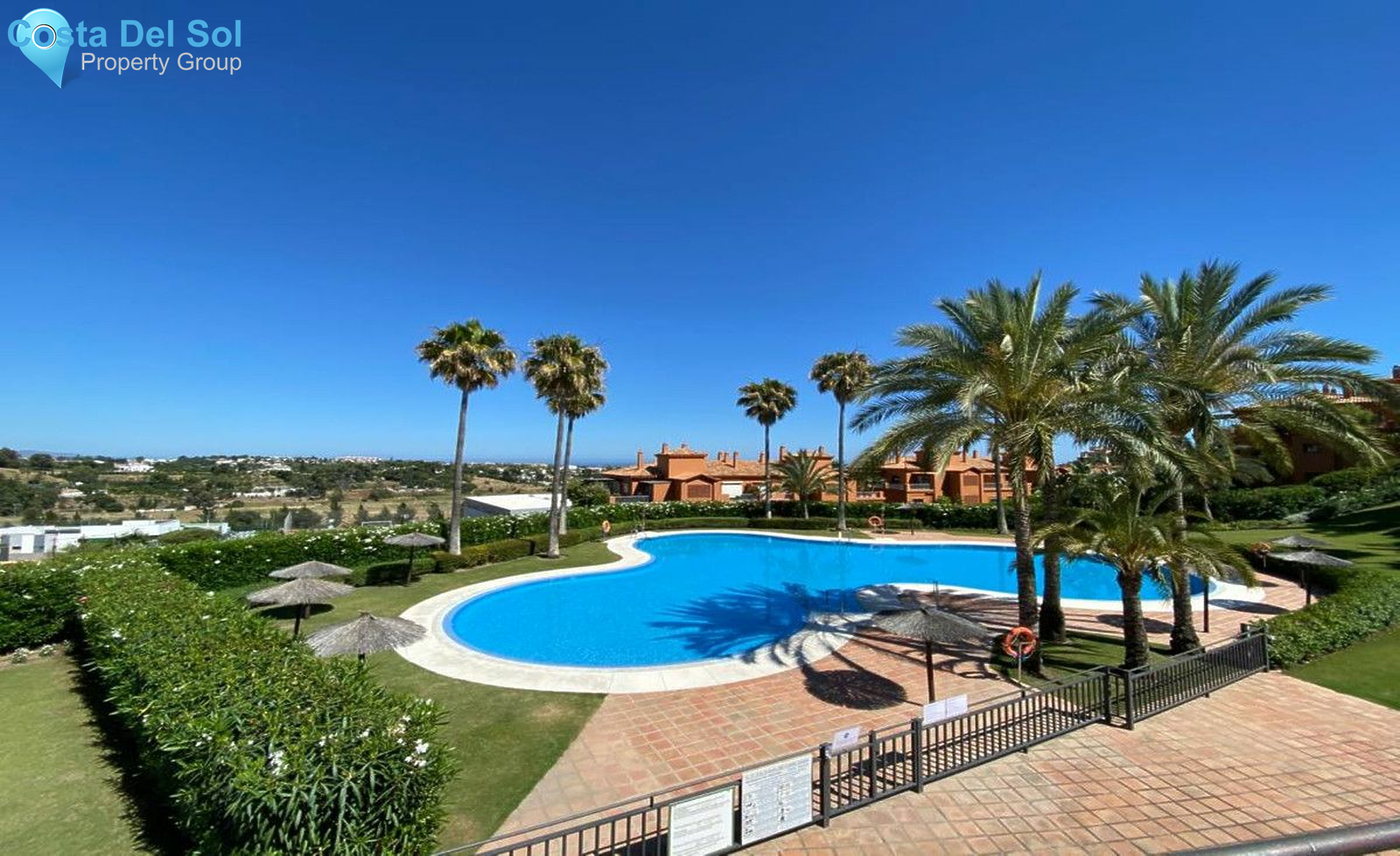 Middle Floor Apartment in Benahavís-1419242
