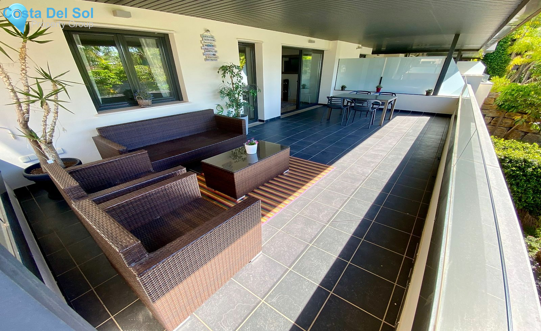 Middle Floor Apartment in Benahavís-1425138