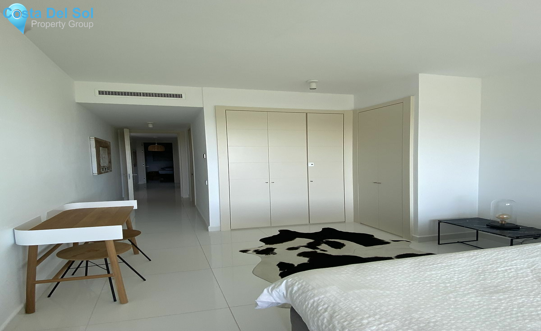 Middle Floor Apartment in Benahavís-1485043