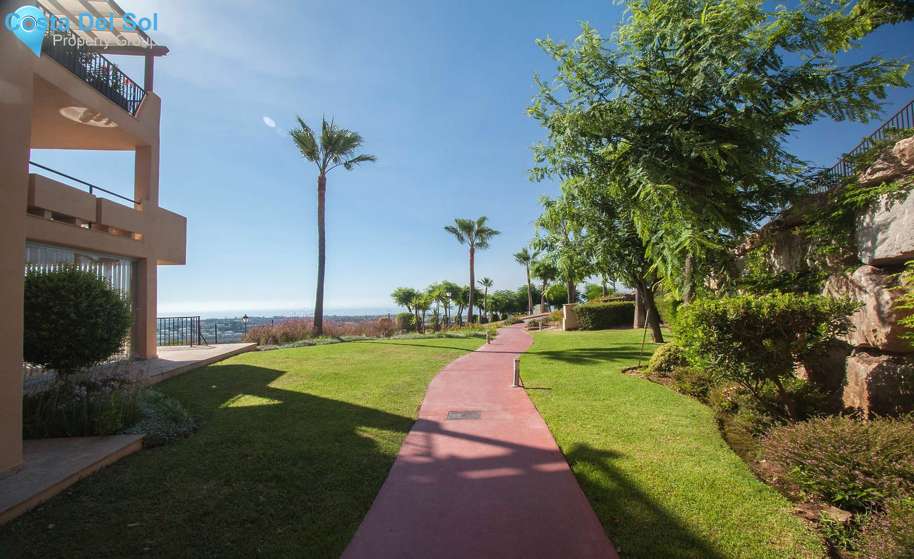Middle Floor Apartment in Benahavís-1520675