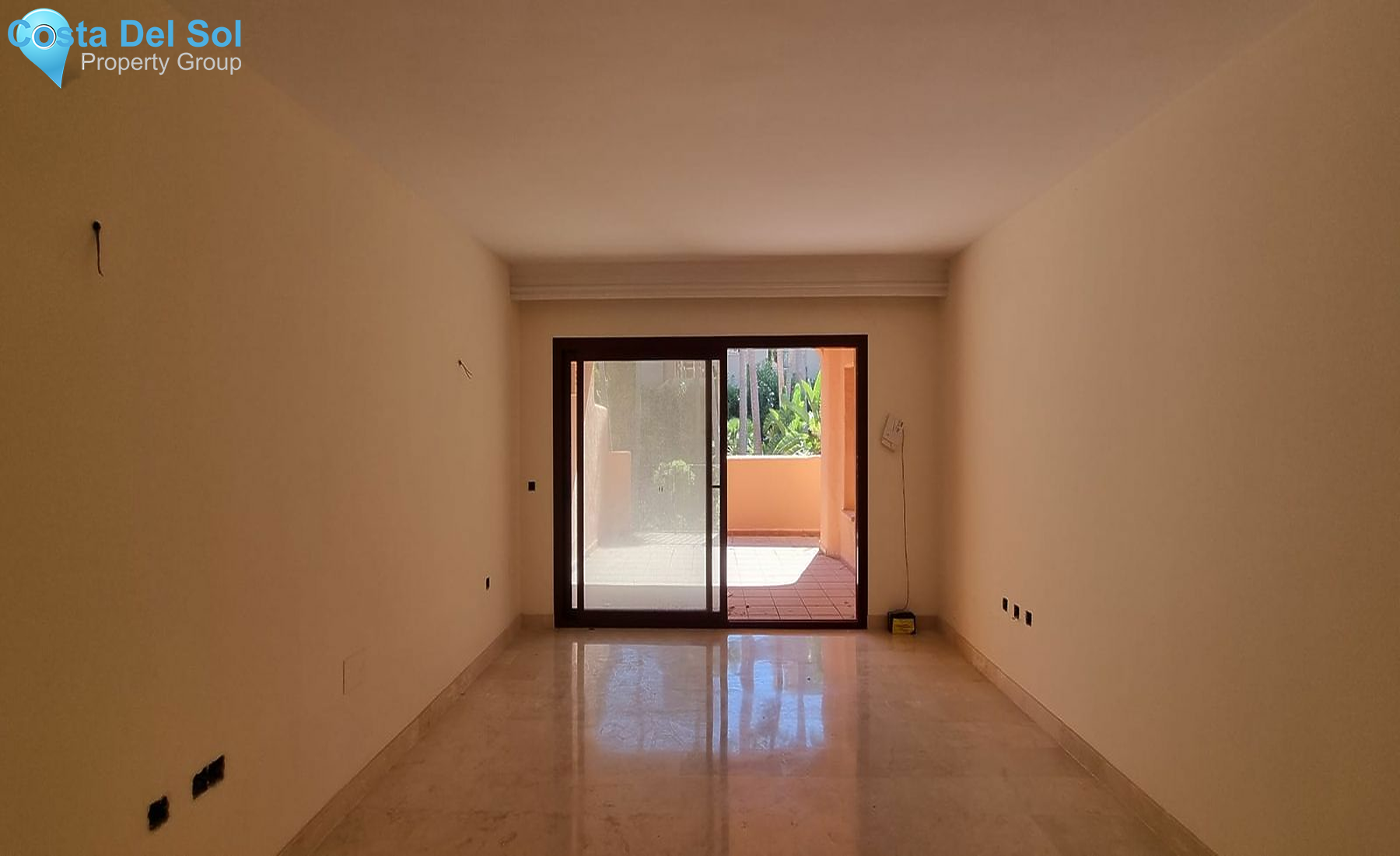 Middle Floor Apartment in Benahavís-1547391