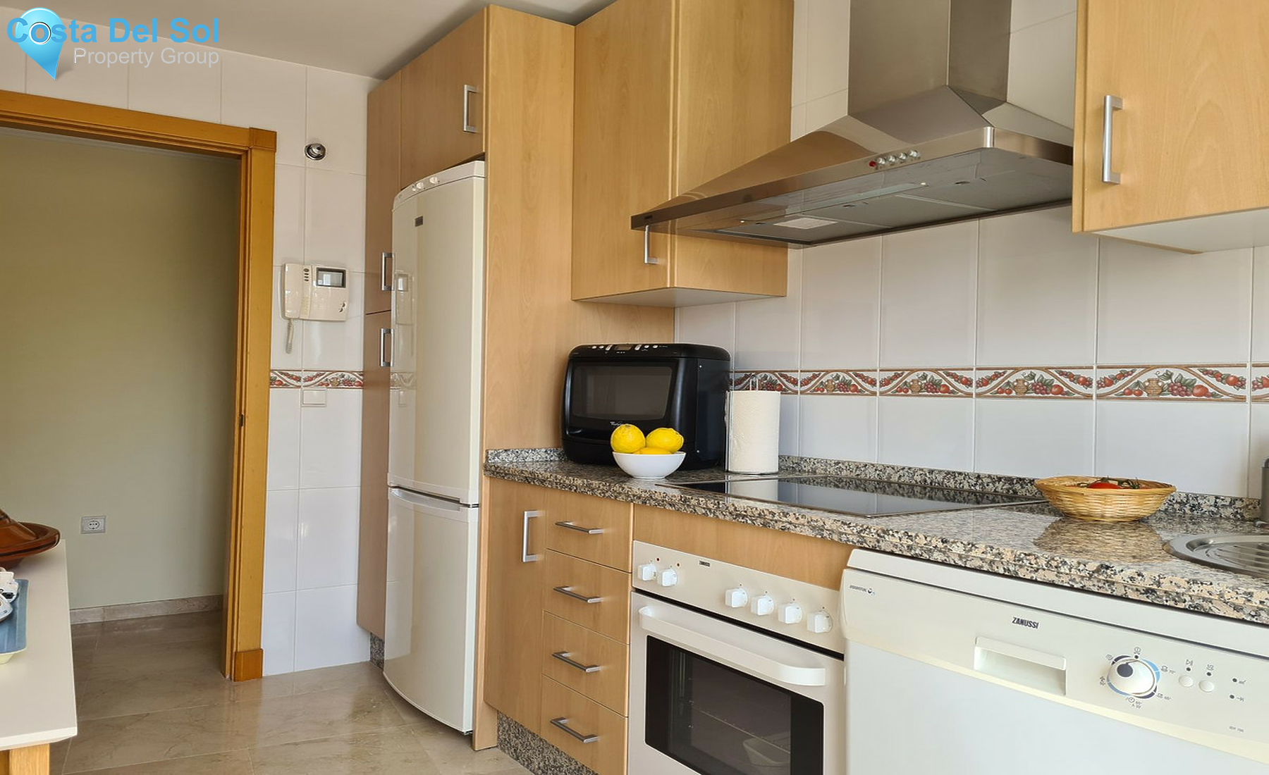 Middle Floor Apartment in Benalmadena Costa-1255137
