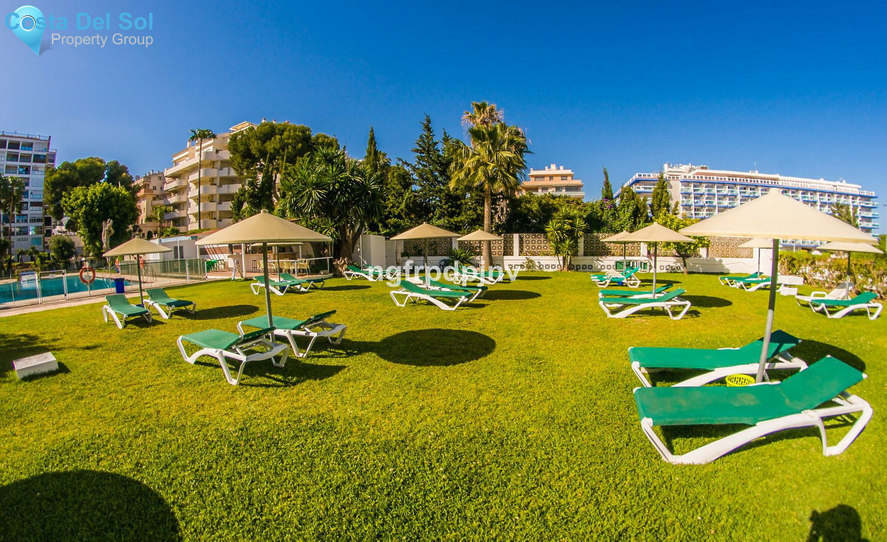 Middle Floor Apartment in Benalmadena Costa-1270321
