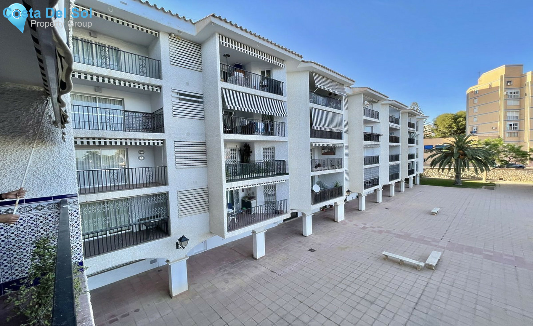 Middle Floor Apartment in Benalmadena Costa-1277821