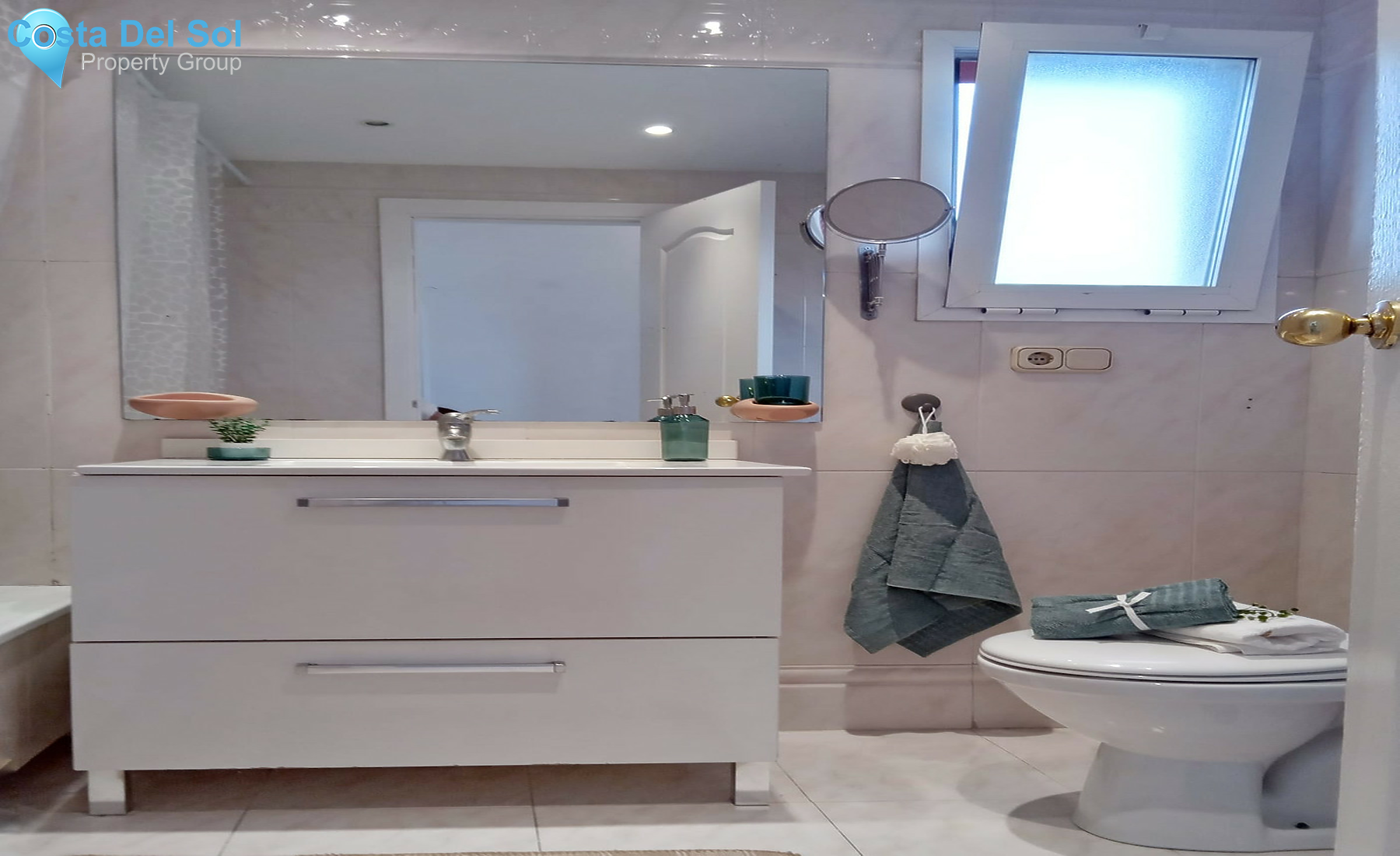 Middle Floor Apartment in Benalmadena Costa-1325272