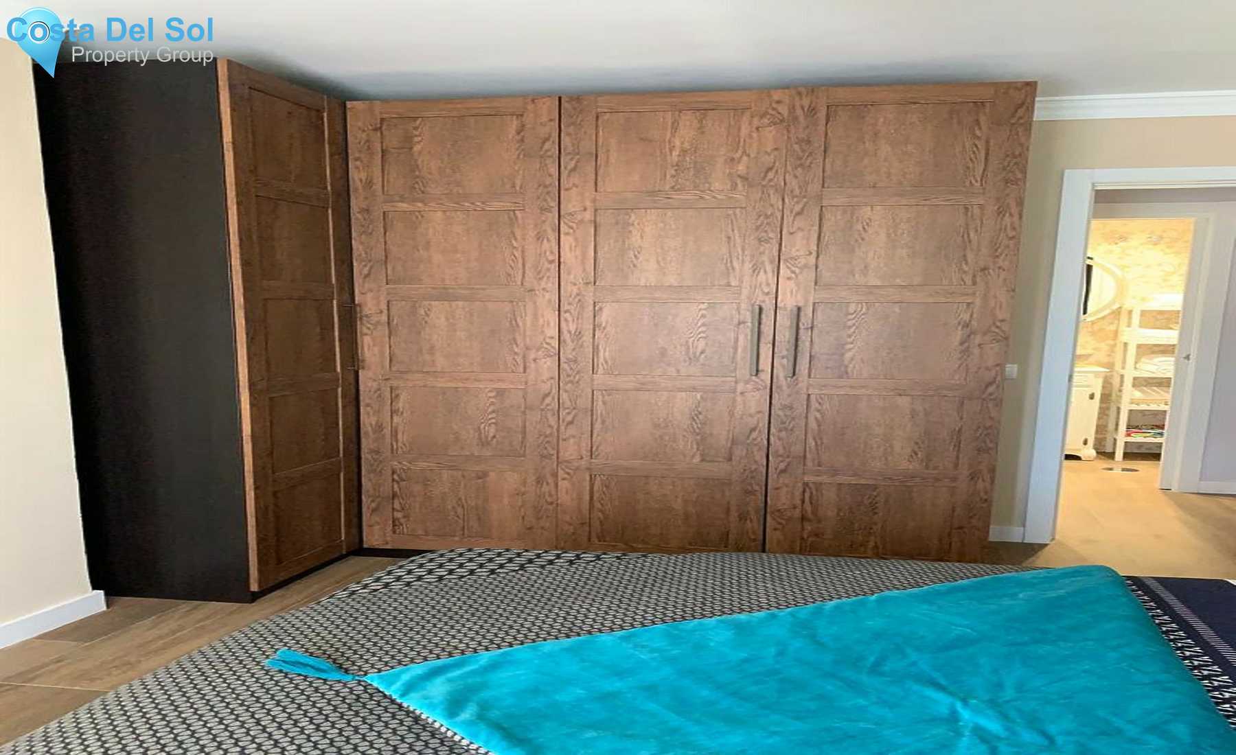 Middle Floor Apartment in Benalmadena Costa-1340086