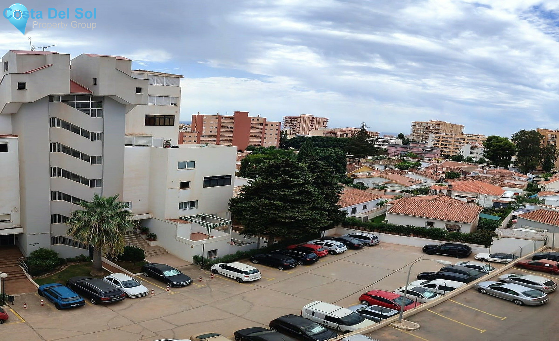 Middle Floor Apartment in Benalmadena Costa-1407682