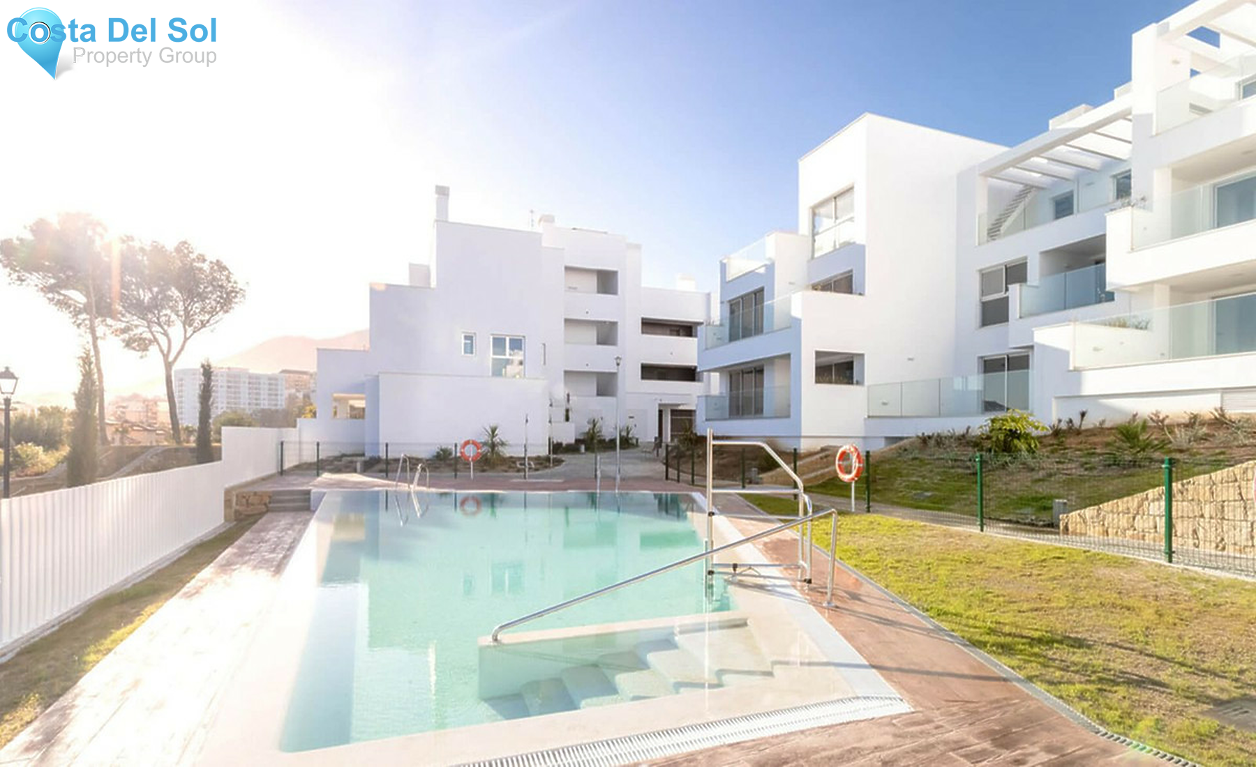 Middle Floor Apartment in Benalmadena Costa-1407869