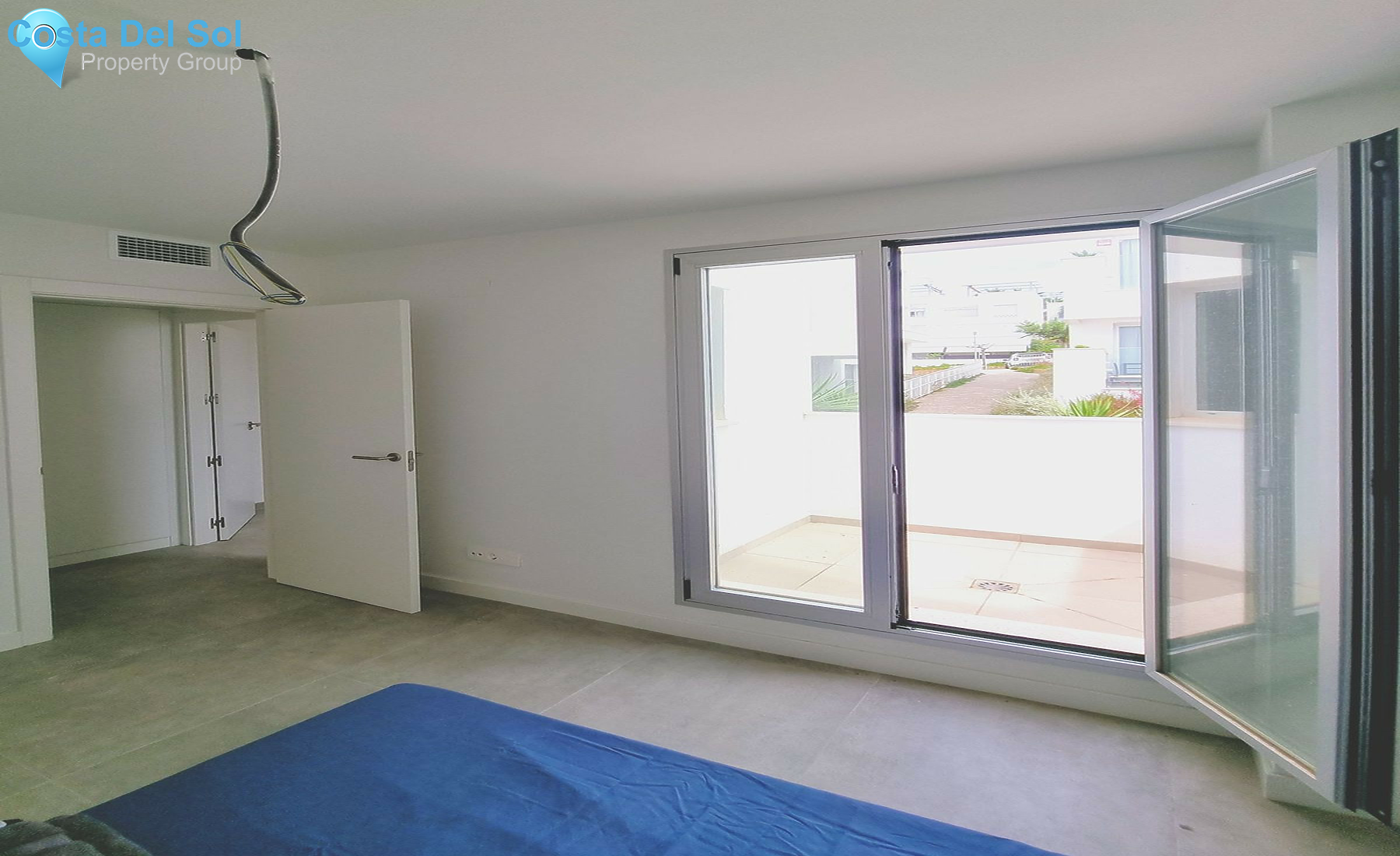 Middle Floor Apartment in Benalmadena Costa-1407875
